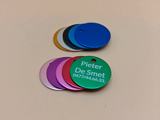 Gepersonaliseerde ronde sleutelhanger – geanodiseerd aluminium (Ø 25 mm)