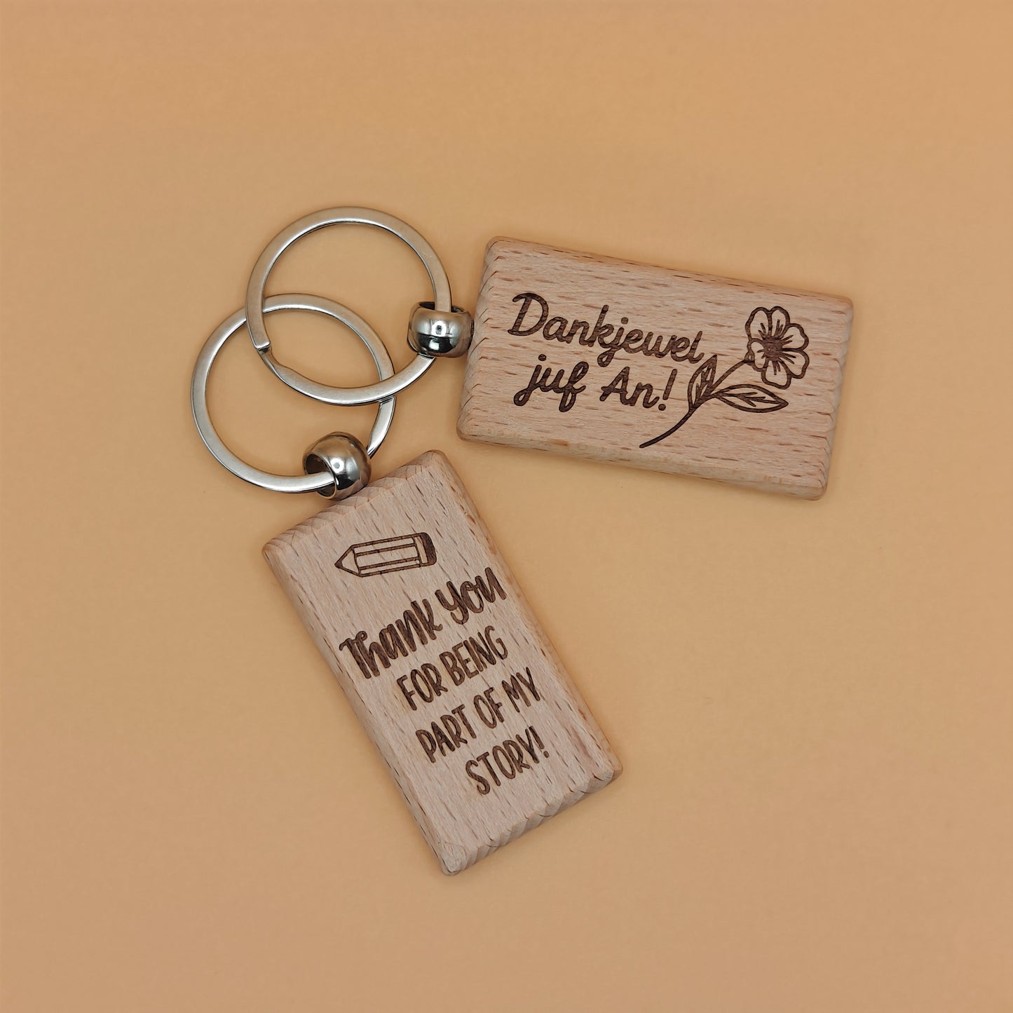 Gepersonaliseerde houten sleutelhanger – compact en uniek